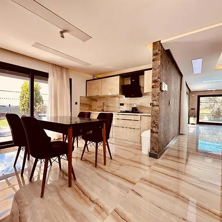 Ege Murat Villalari Villa *